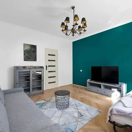 Unique Old Town 2br Stara 7 Варшава